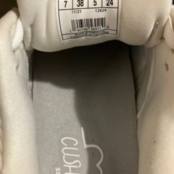 Women's Brooks Addiction Walker 2 size 7B White - Picture 6 of 9